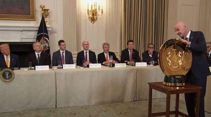 FIFA-presidenten sjarmerte Trump med snakk om egen kryptovaluta: – Kan bli mer verdt enn FIFA