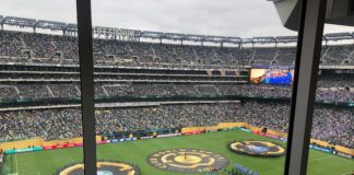 Familiefar arrestert og kastet ut av USA etter at han prøvde å ta bilder av familien før finalen i klubb-VM