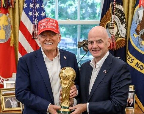 «Mediene svikter sitt oppdrag når fotball-VM kun blir et spørsmål om ja eller nei til boikott»