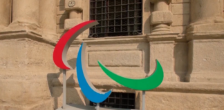 Russiske og belarusiske utøvere får delta under eget flagg i Paralympics – EU-kommisjonen boikotter åpningsseremonien